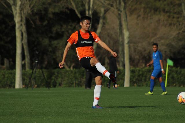 字母哥36+16雄鹿力克老鹰 鹈鹕负绿军排名告急